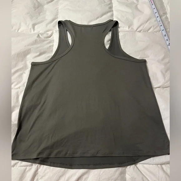 Barefoot Dreams Malibu Collection Women's Butterchic Knit Tank - NWOT - Size L - Picture 6 of 11